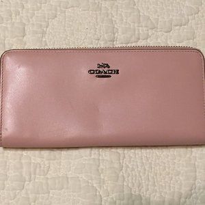 Coach Smooth Leather Accordion Zip Wallet – being sold on Coach website for $225